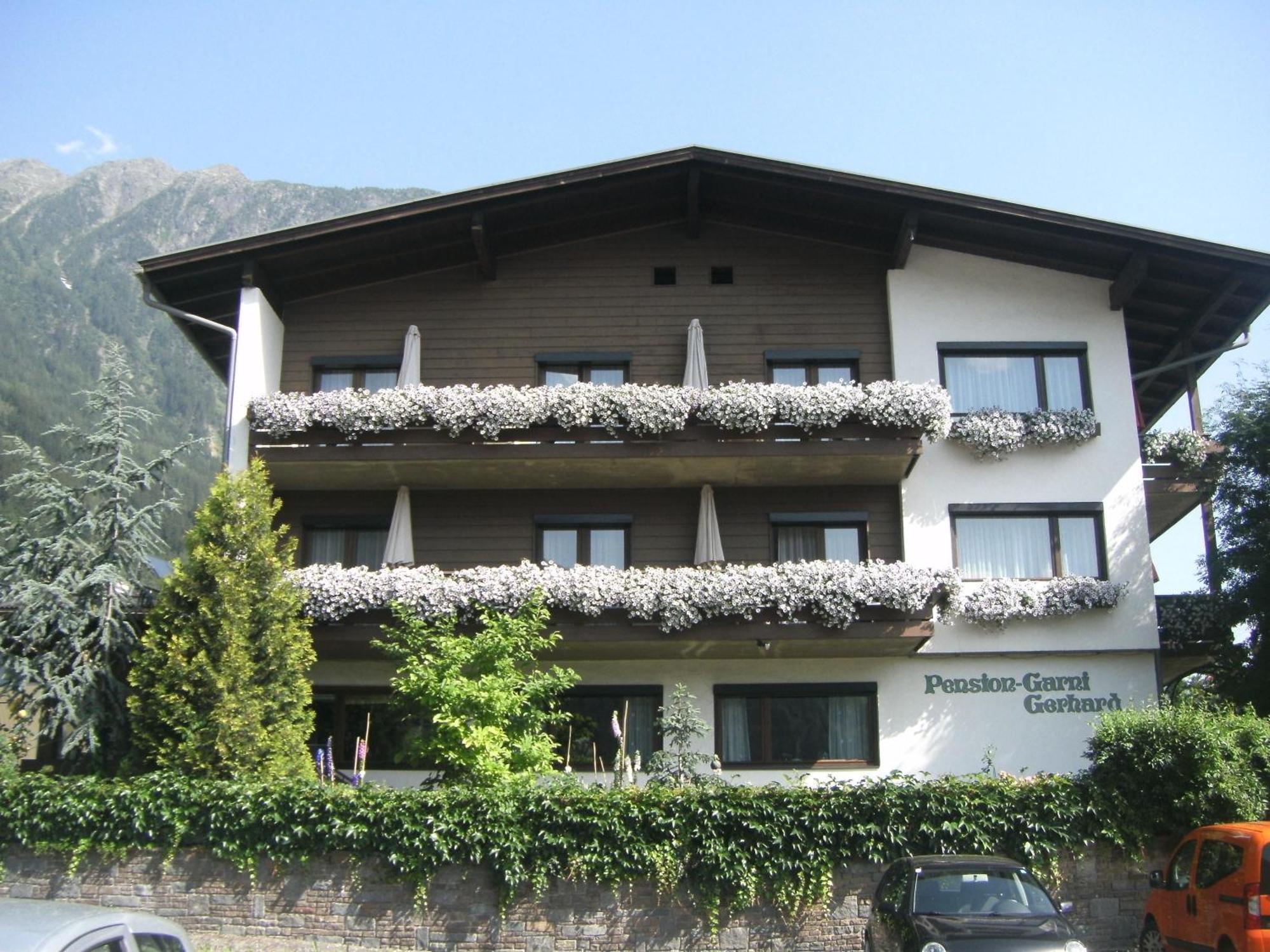 Pension Garni Gerhard Oetz Exteriér fotografie