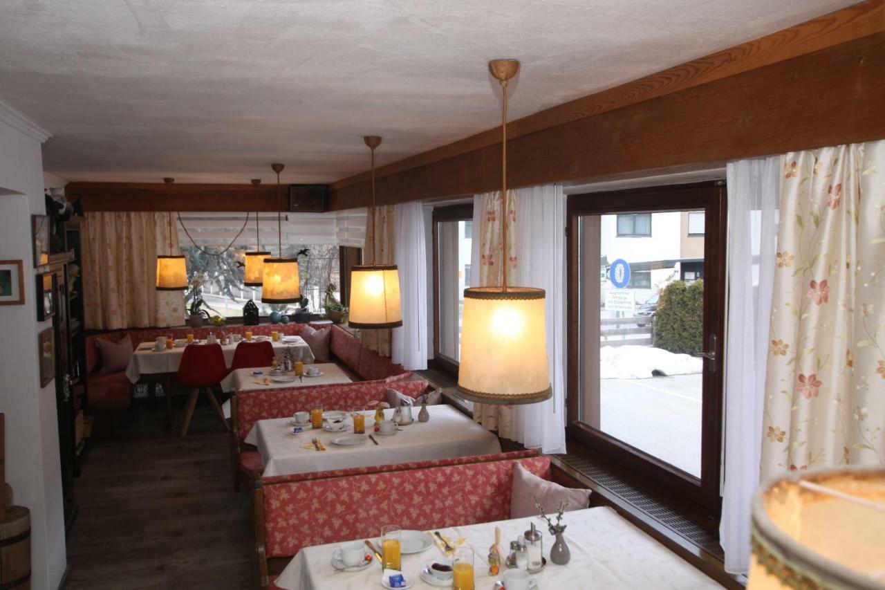 Pension Garni Gerhard Oetz Exteriér fotografie